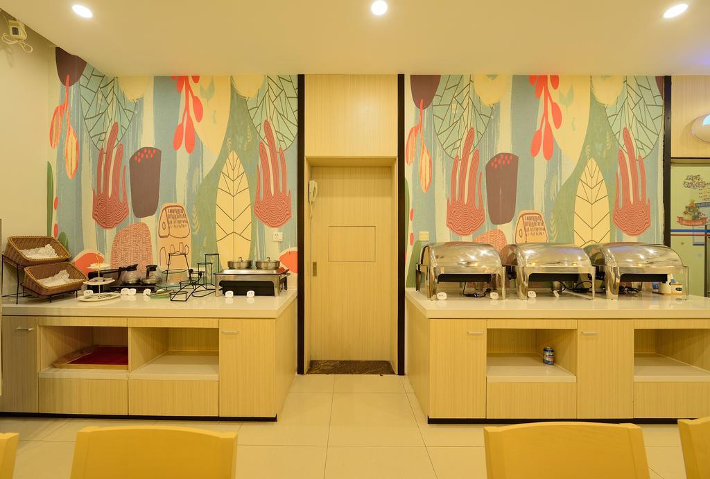 Hanting Hotel Shanghai Xujiahui Esterno foto