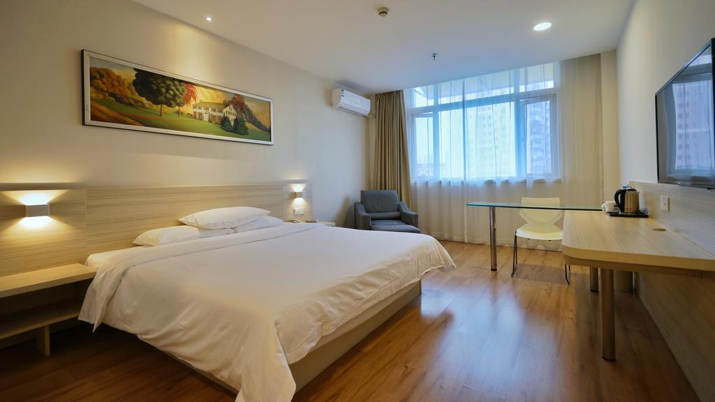 Hanting Hotel Shanghai Xujiahui Esterno foto